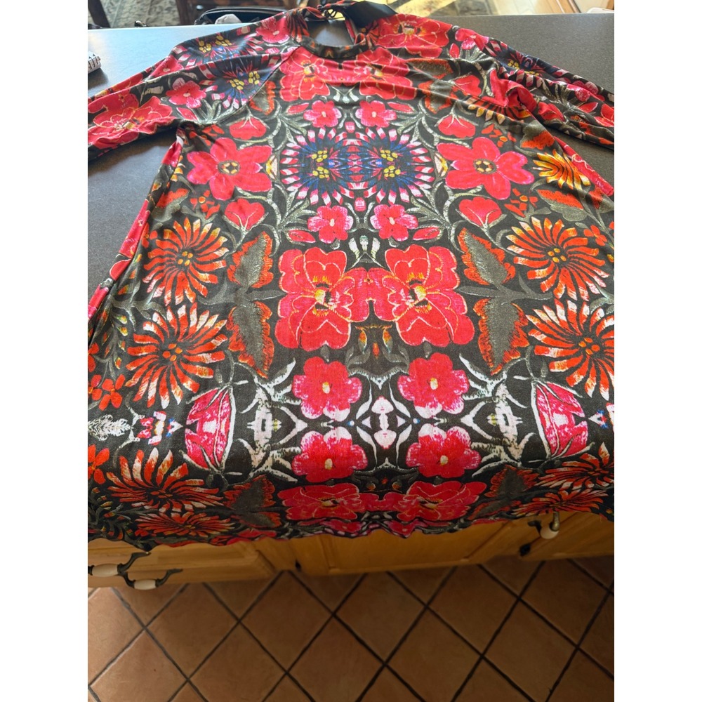 Free People New Romantics Red Floral Kaleidoscopic Tunic Dress Trapeze Sz. M - Picture 5 of 9